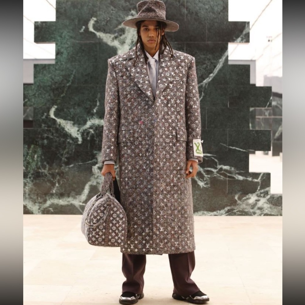 Louis Vuitton Runway Oversized Felt Silver Monogram Coat Virgil Abloh FW 21 - 50